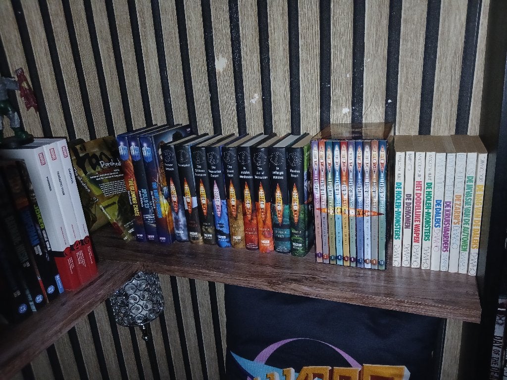 31 - DR.WHO -BOEKEN !!!!!!!!!!!!!!!!, Ophalen, Nieuw