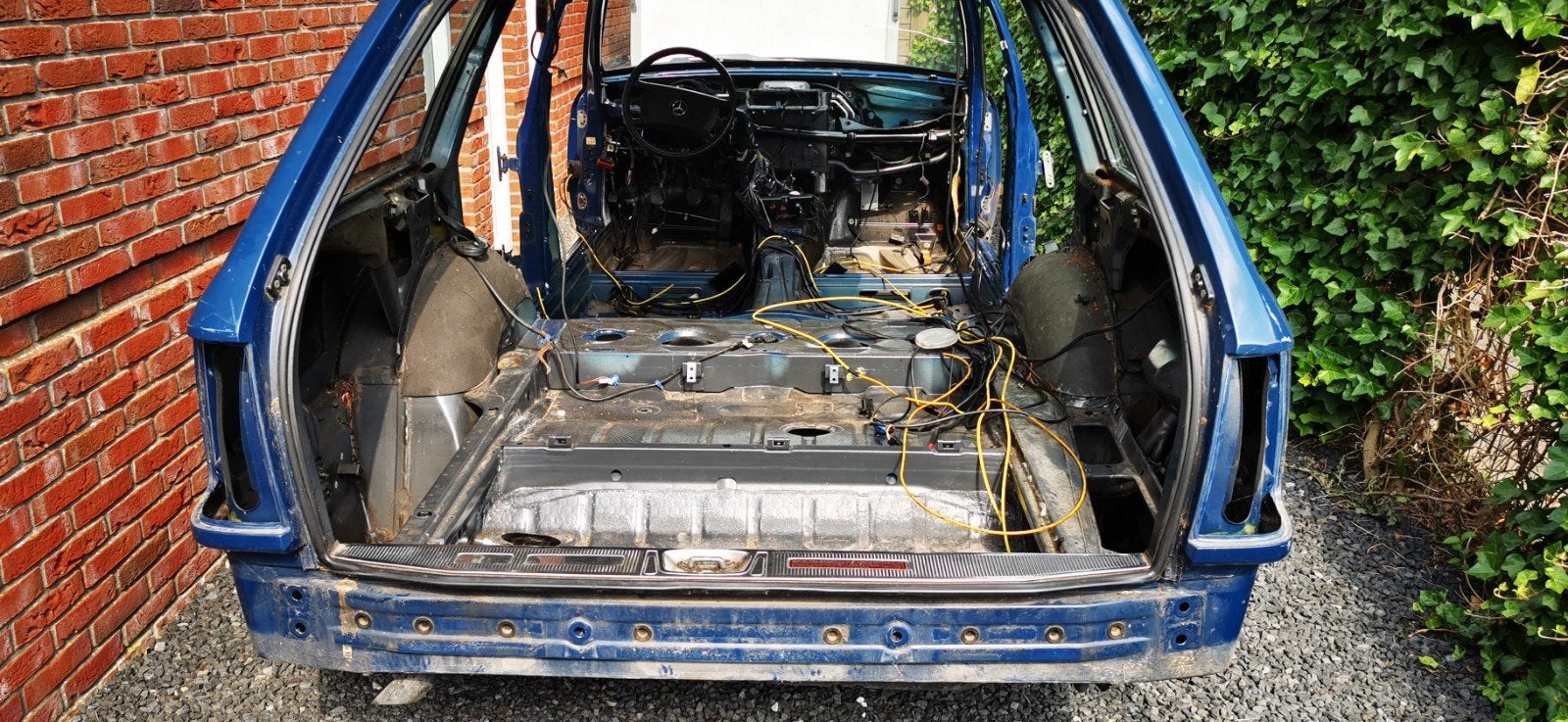 Rollend Chassis Mercedes-Benz W124 T-model / S124, Ophalen, Gebruikt, Mercedes-Benz, Voor