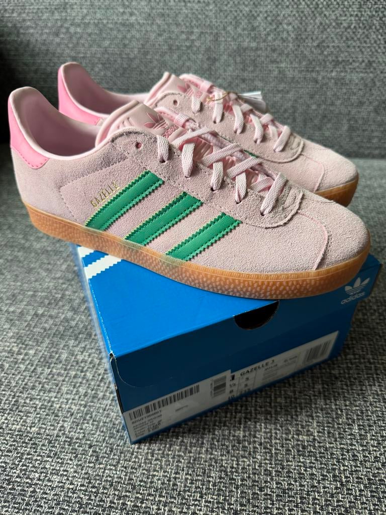Adidas Gazelle J - Maat 38 - Nieuw in doos, Nieuw, Ophalen of Verzenden, Sneakers of Gympen, Roze