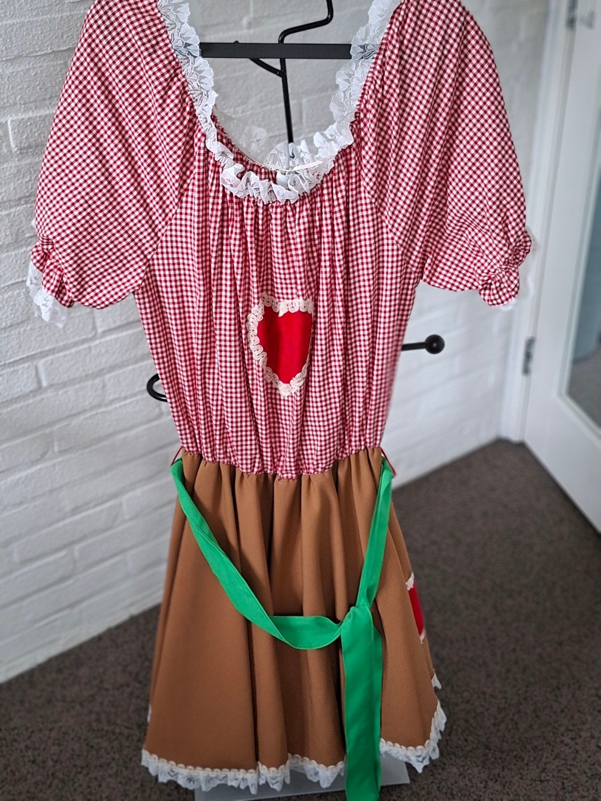 Damesoutfit voor het Oktoberfest of de carnaval maat 52, Ophalen, Zo goed als nieuw, Maat 46/48 (XL) of groter, Carnaval