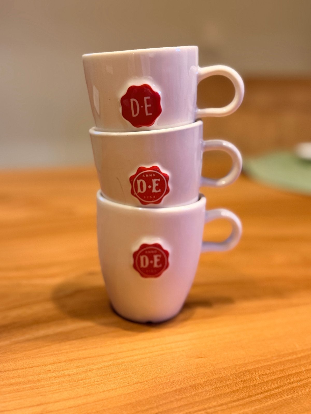 Set van 3 Douwe Egberts espresso kopjes 120ml, Gebruikt, Keramiek, Ophalen of Verzenden, Overige stijlen