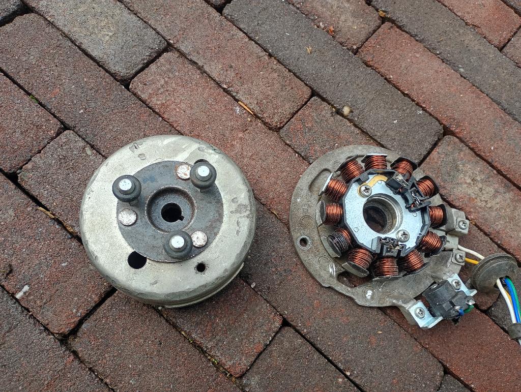 Ontsteking 12 spoels Yamaha Aerox, Ophalen of Verzenden, Gebruikt, Blok, Yamaha