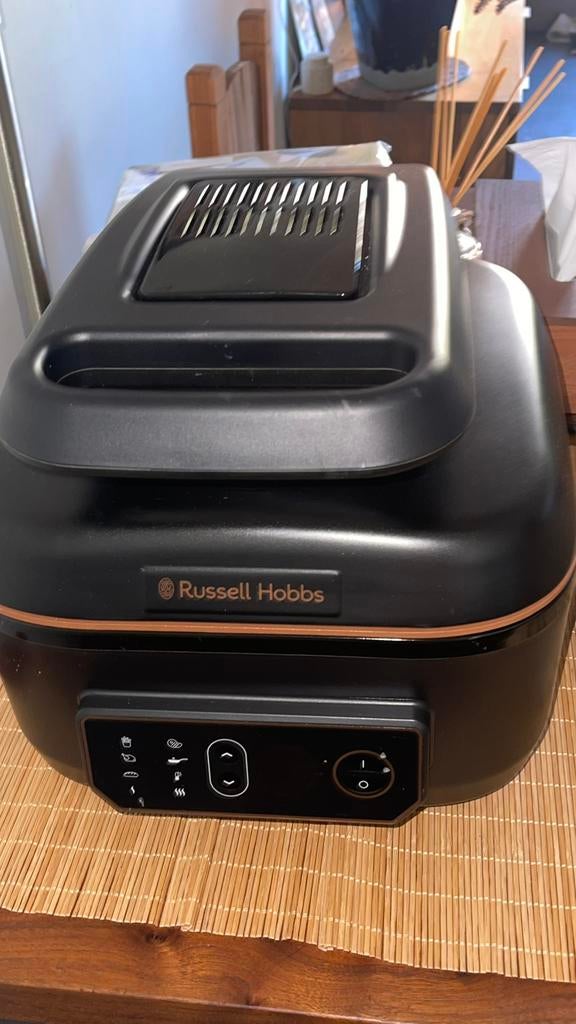 Russel Hobbs milticooker 5,5 liter, Huis en Inrichting, Ophalen of Verzenden, Zo goed als nieuw
