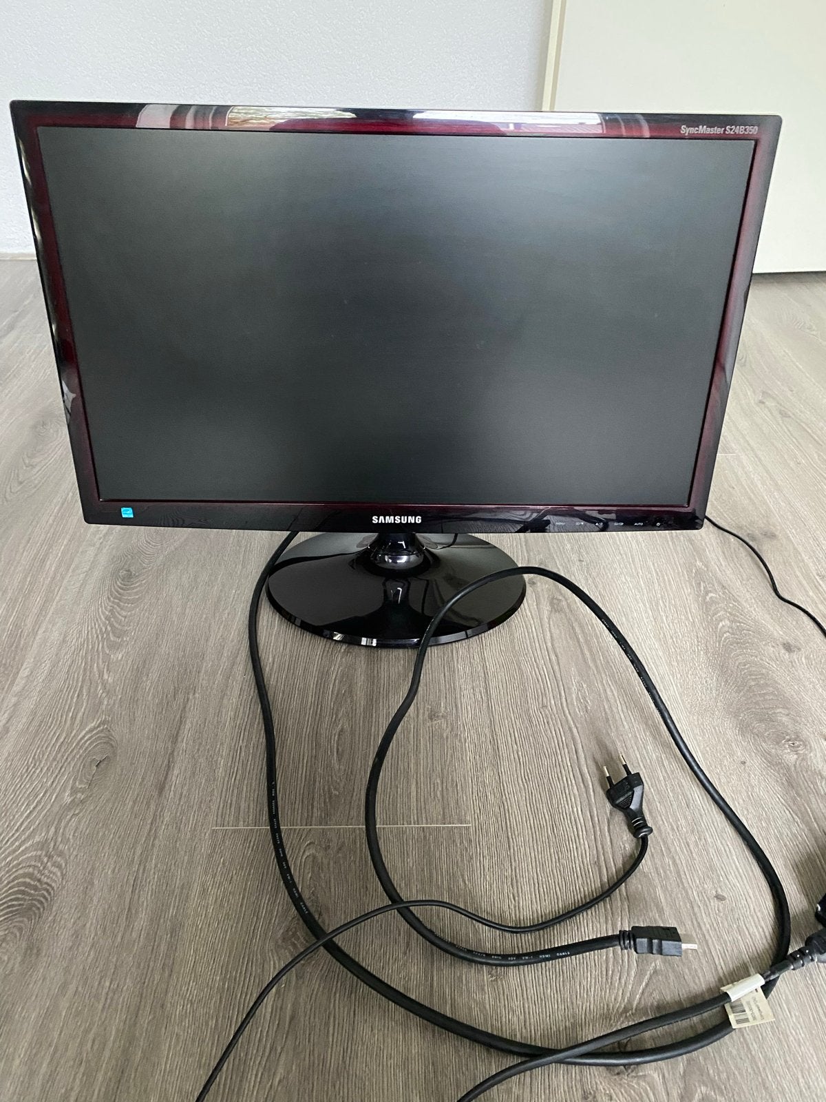 Samsung SyncMaster S24B350H Monitor - Full HD, Ophalen, Kantelbaar, Full HD, 60 Hz of minder
