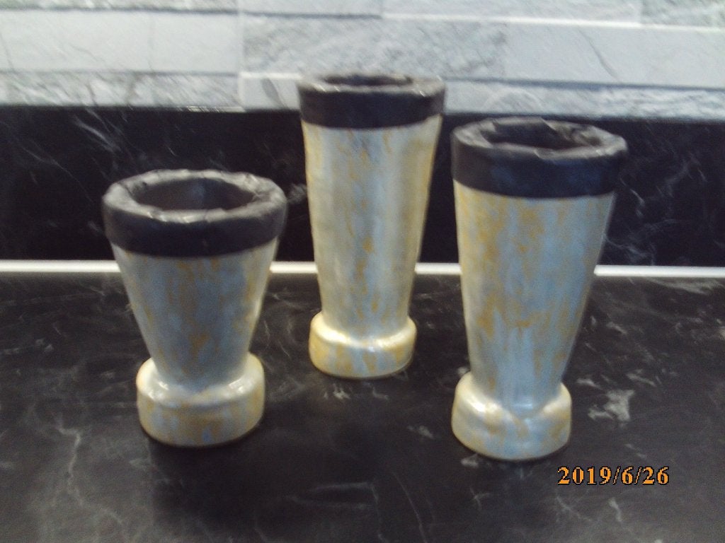 vazen/pot met zink of lood, Huis en Inrichting, Woonaccessoires | Vazen, Ophalen of Verzenden, Gebruikt, Overige kleuren