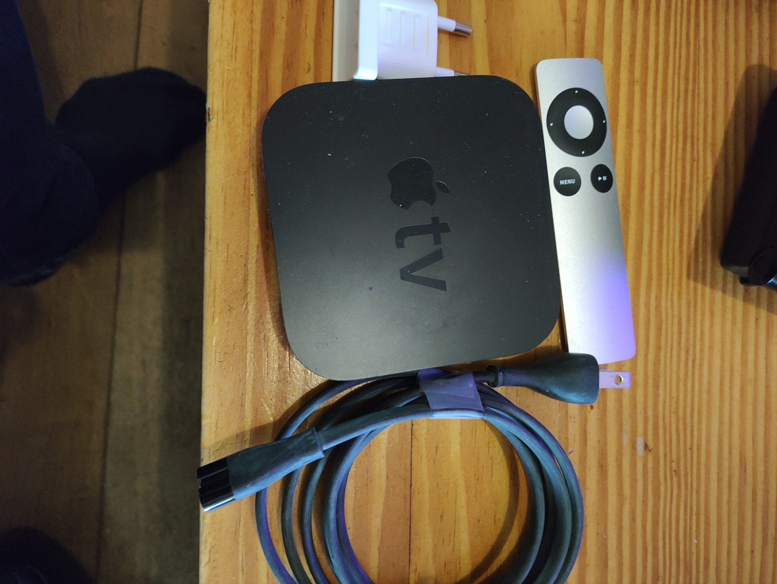 Apple TV 3e generatie met afstandsbediening en kabels, Ophalen, Gebruikt, HDMI, Zonder harde schijf