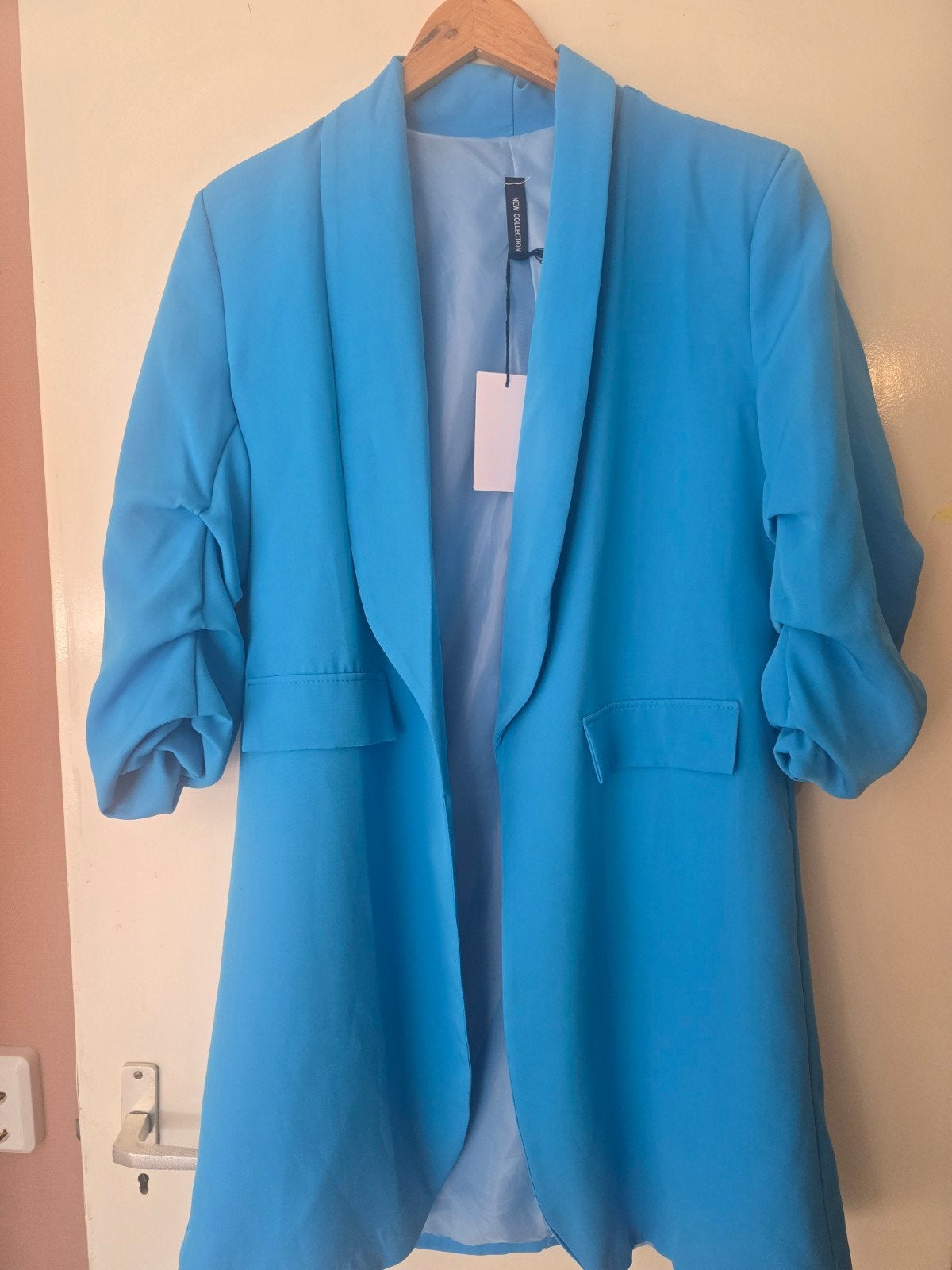 Nieuwe blauwe blazer - stijlvol en ongedragen, Maat 38/40 (M), Blauw, Nieuw, Ophalen of Verzenden