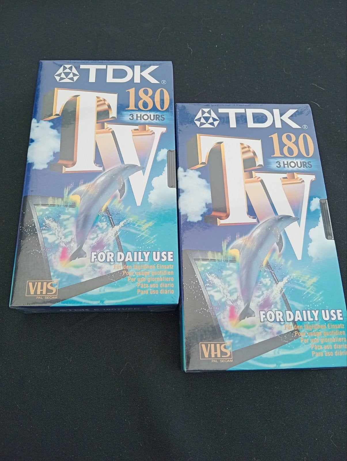 Nieuw geseald TDK E-180TVED VHS videoband, Alle leeftijden, Overige genres, Ophalen of Verzenden, Nieuw in verpakking