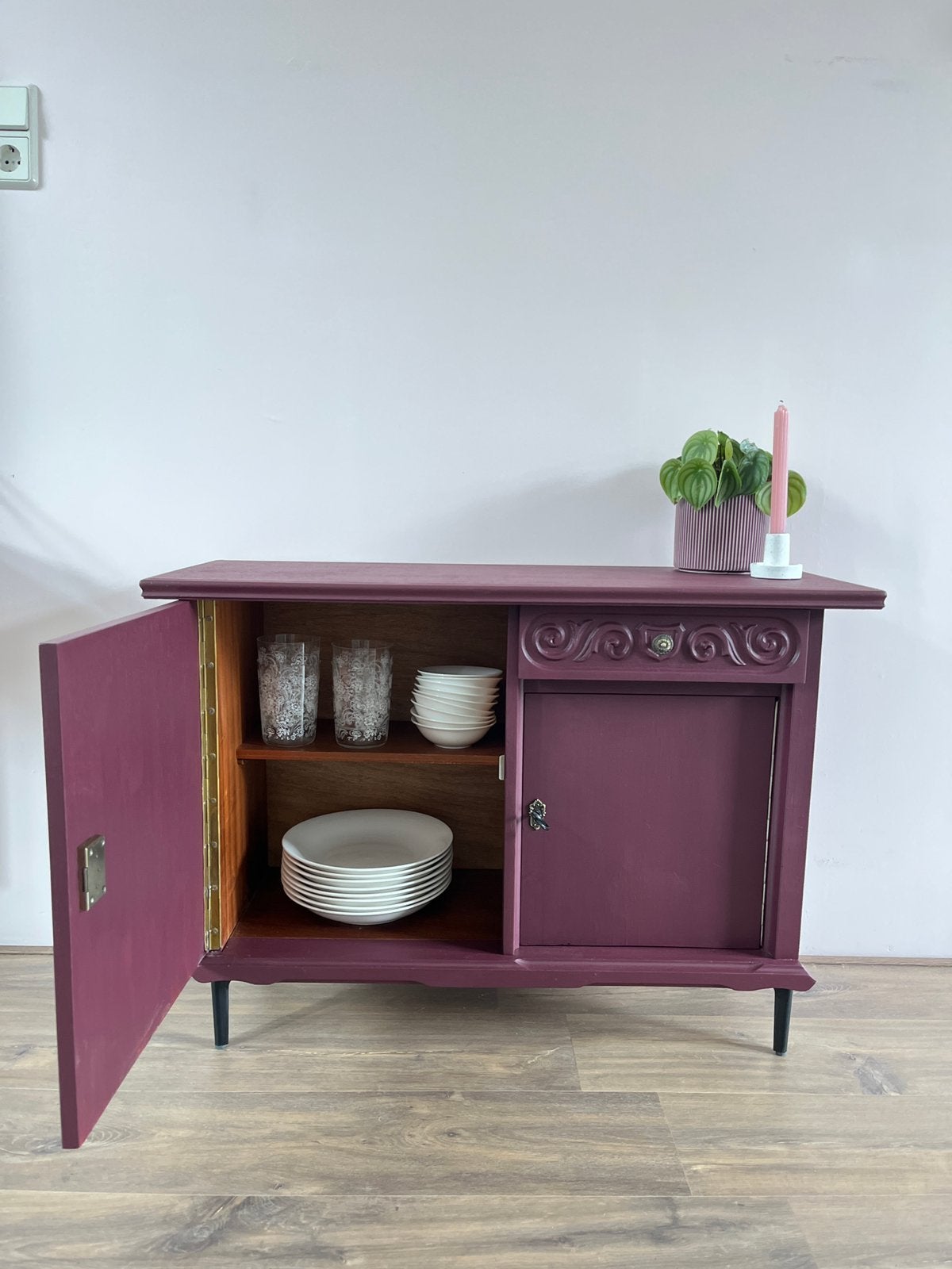 Thee, drank of halkastje in trendy kleur, Huis en Inrichting, Kasten | Dressoirs, Zo goed als nieuw, 50 tot 100 cm, 25 tot 50 cm