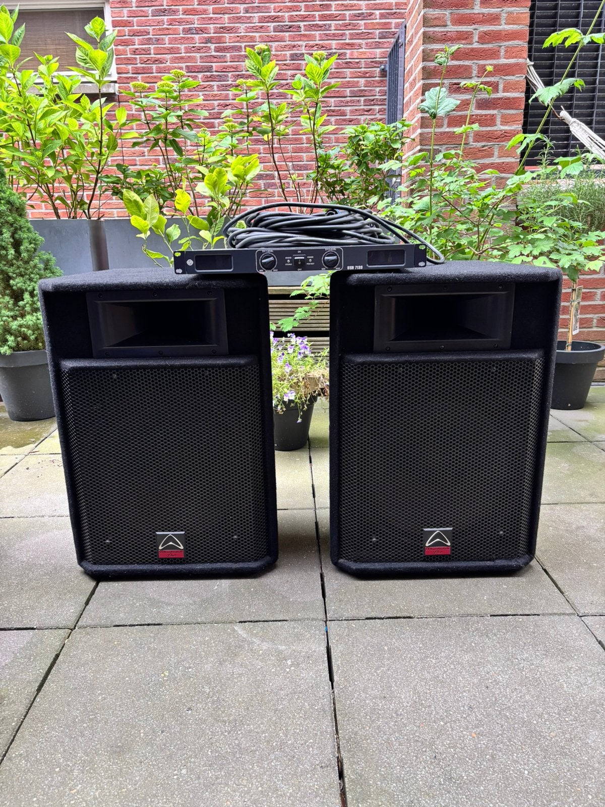 Wharfedale pro 15” speakers met versterker, Ophalen, Zo goed als nieuw, Minder dan 500 watt