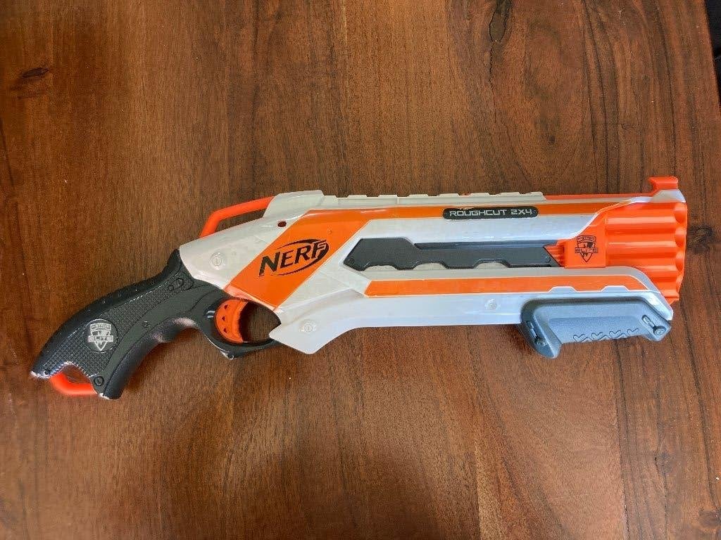 Nerf pistool - schiet 8 pijltjes in 1x, Ophalen of Verzenden, Gebruikt