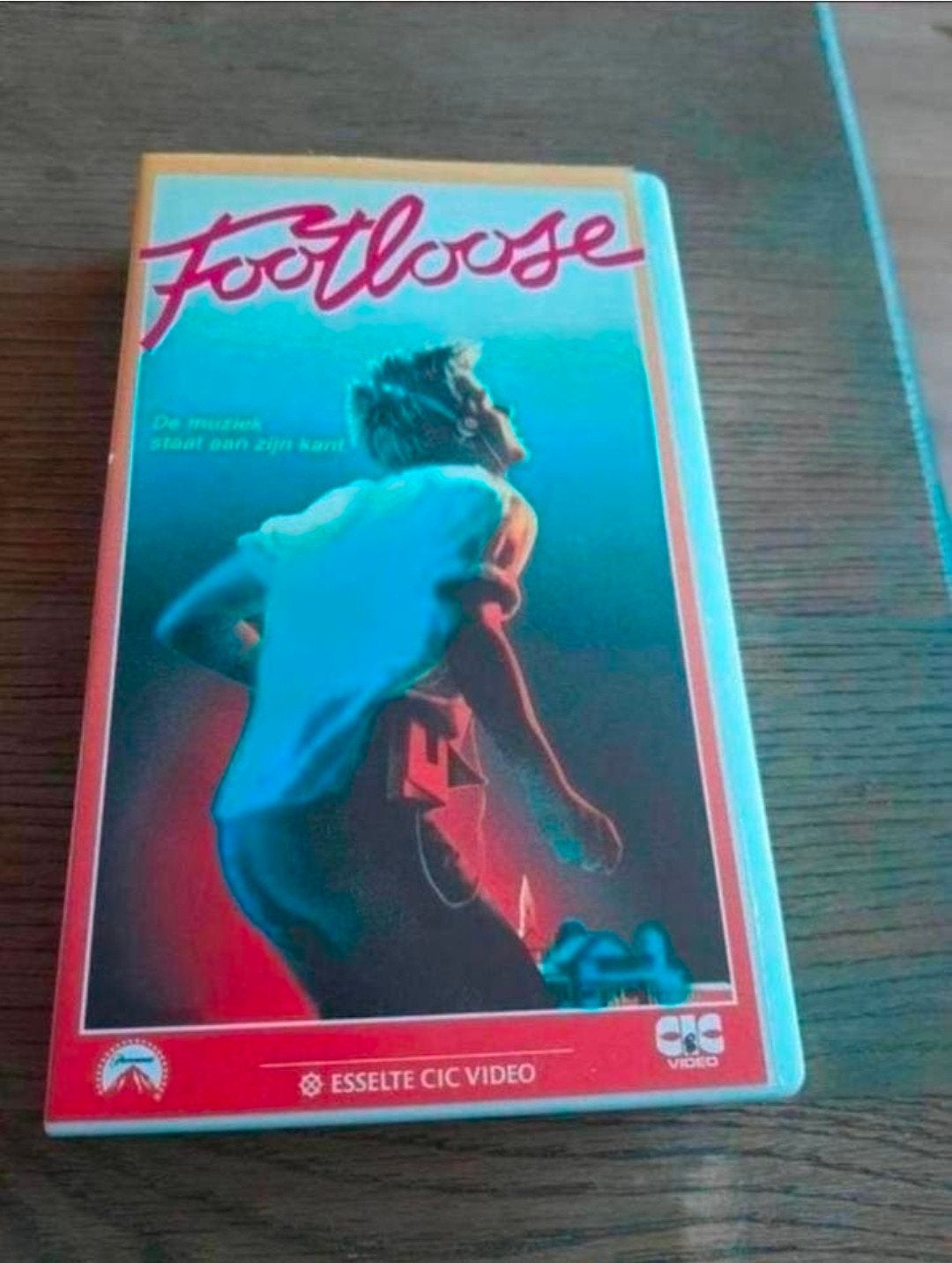 Footloose videoband., Ophalen of Verzenden, Gebruikt, Overige genres, VHS