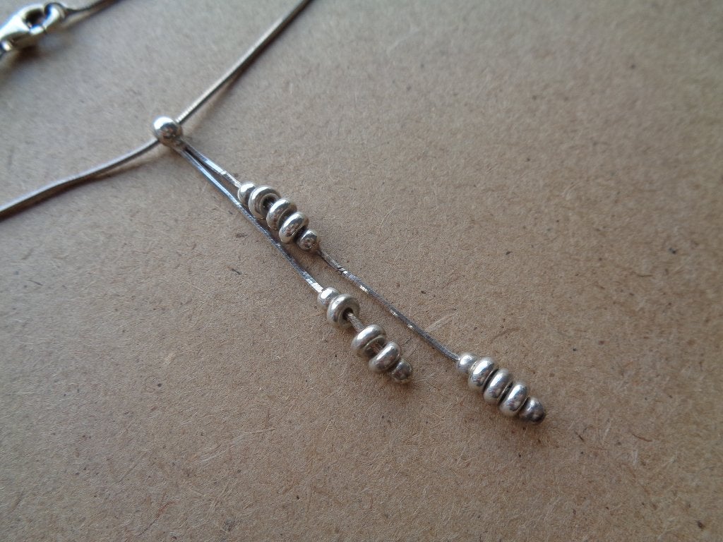 zilveren koord ketting met lange hanger [143], Met hanger, Verzenden, Zo goed als nieuw, Zilver