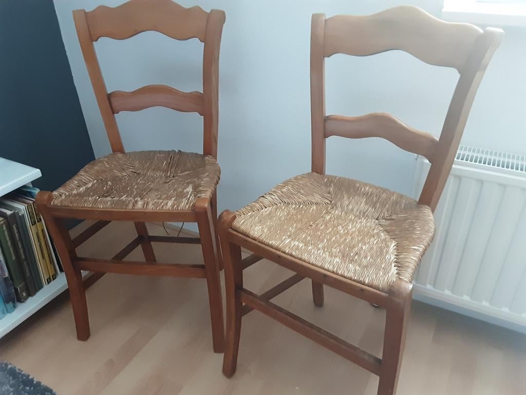 Antieke stoeltjes 2 stuks, Ophalen