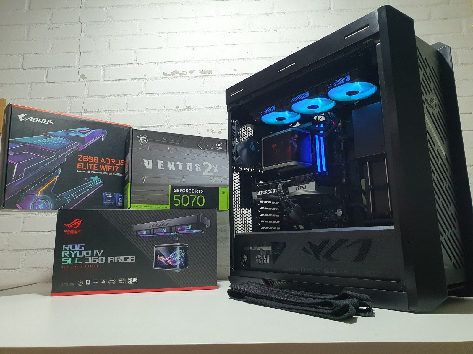 Game PC Intel Ultra 5 245K RTX 5070 32GB DDR5 4TB NVME, Computers en Software, Desktop Pc's, Ophalen, 32 GB, ., Virtual Reality