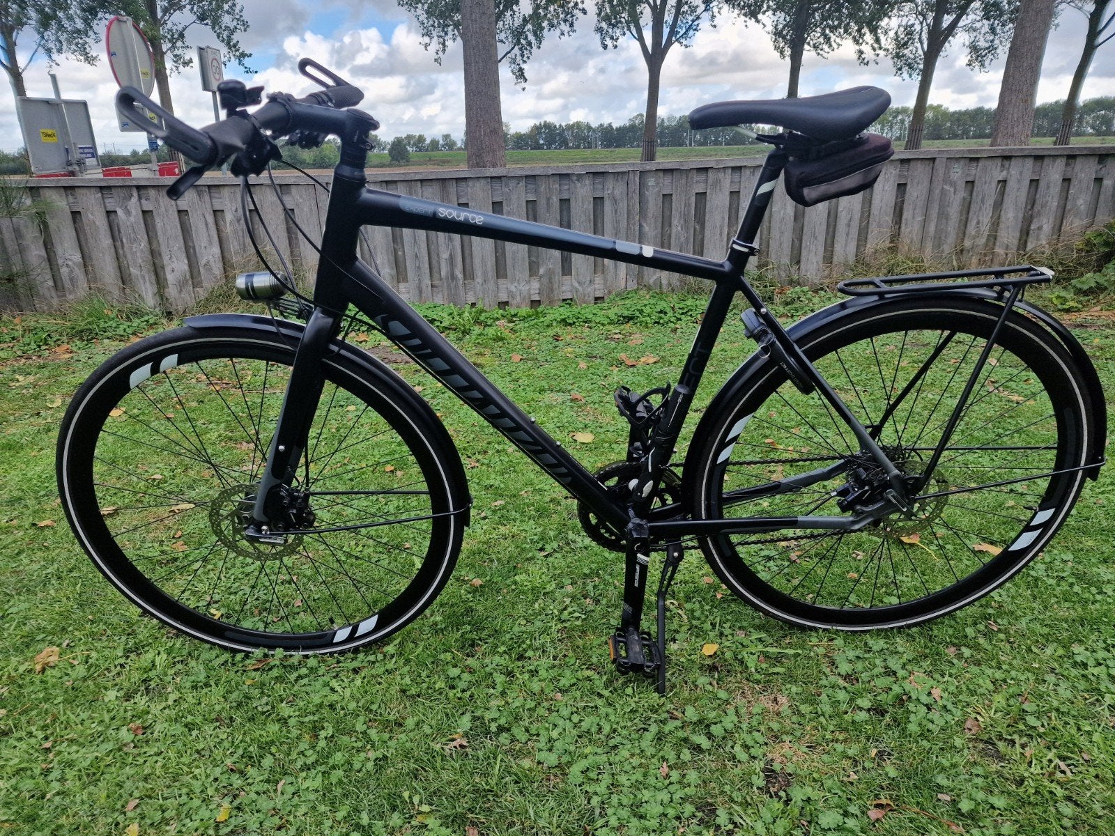 Specialized Source Expert Disc, 28 inch, Zo goed als nieuw, Meer dan 20 versnellingen, Schijfrem