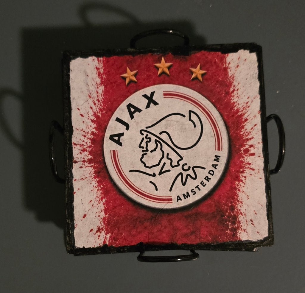 4 Leisteen onderzetters Ajax +houder, Steen/keramiek, Glasonderzetter, Ophalen of Verzenden, Met houder