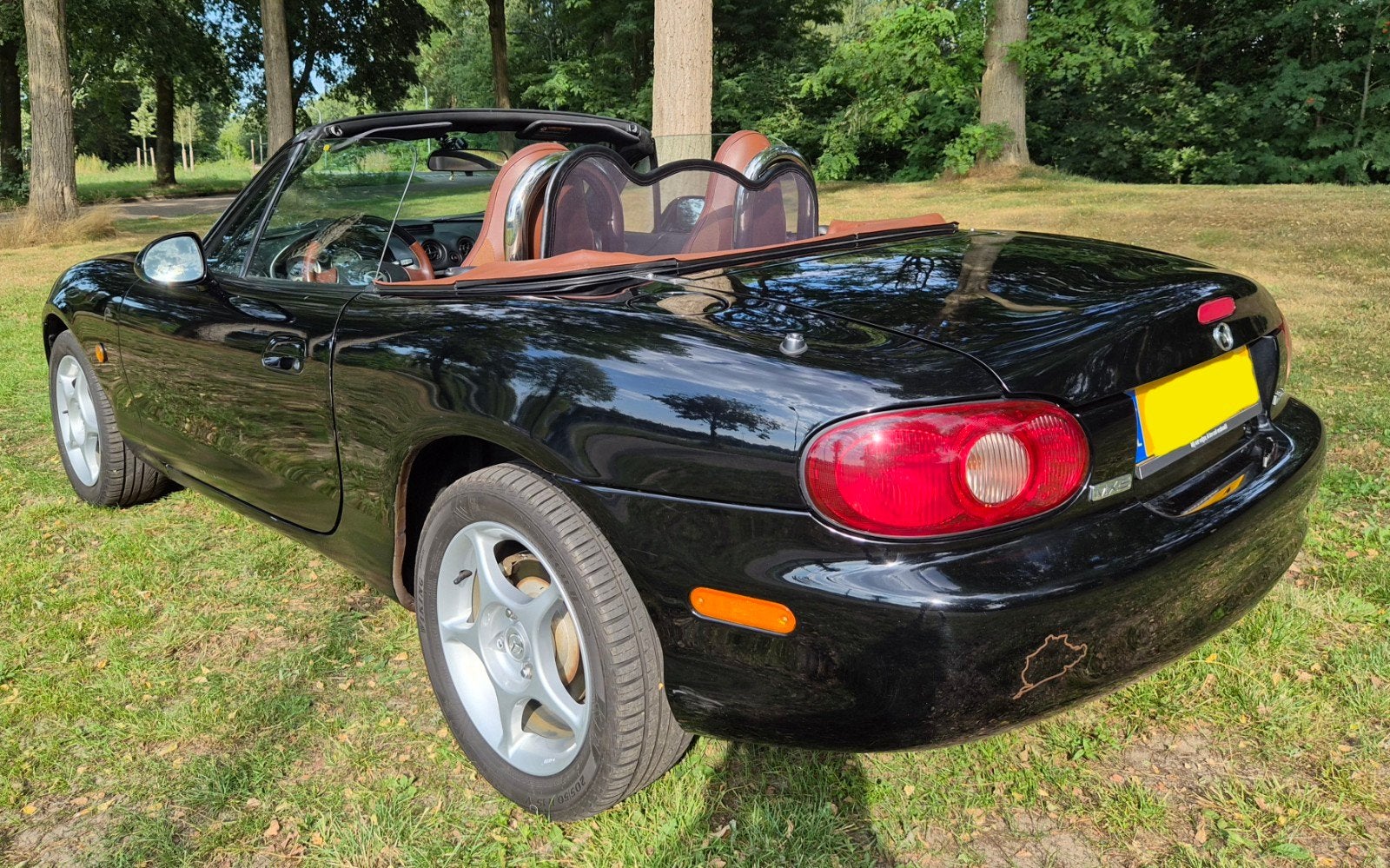 Mazda MX-5 NB 1.6 I 2002 PHOENIX, Achterwielaandrijving, 40 €/maand, 4 cilinders, Cabriolet
