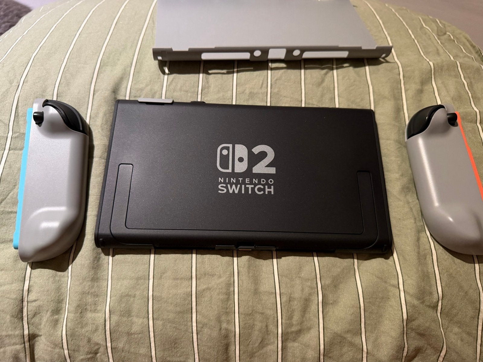 Nintendo Switch 2 met alle toebehoren en case, Spelcomputers en Games, Spelcomputers | Nintendo Switch, Ophalen of Verzenden, Gebruikt