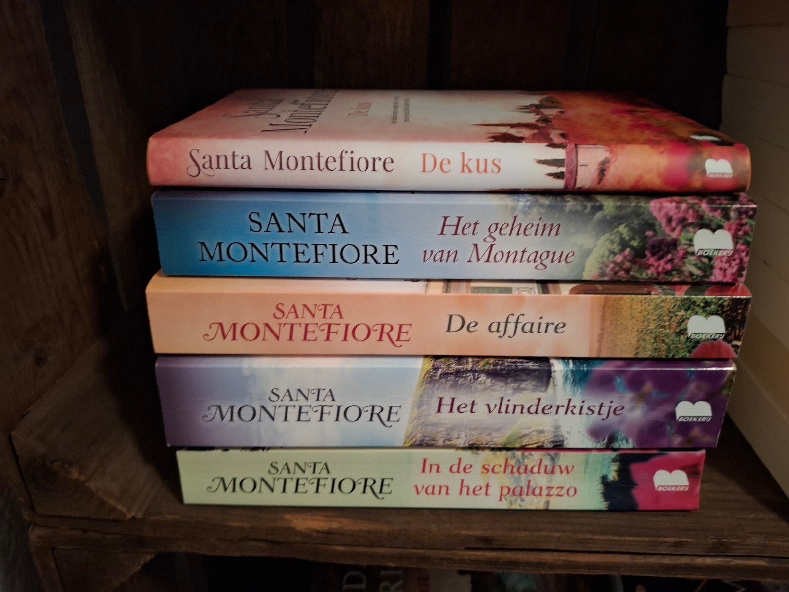 Santa Montefiore Boeken - 5-delige set, Boeken, Romans, Ophalen of Verzenden, Gelezen, Santa Montefiore, Nederland