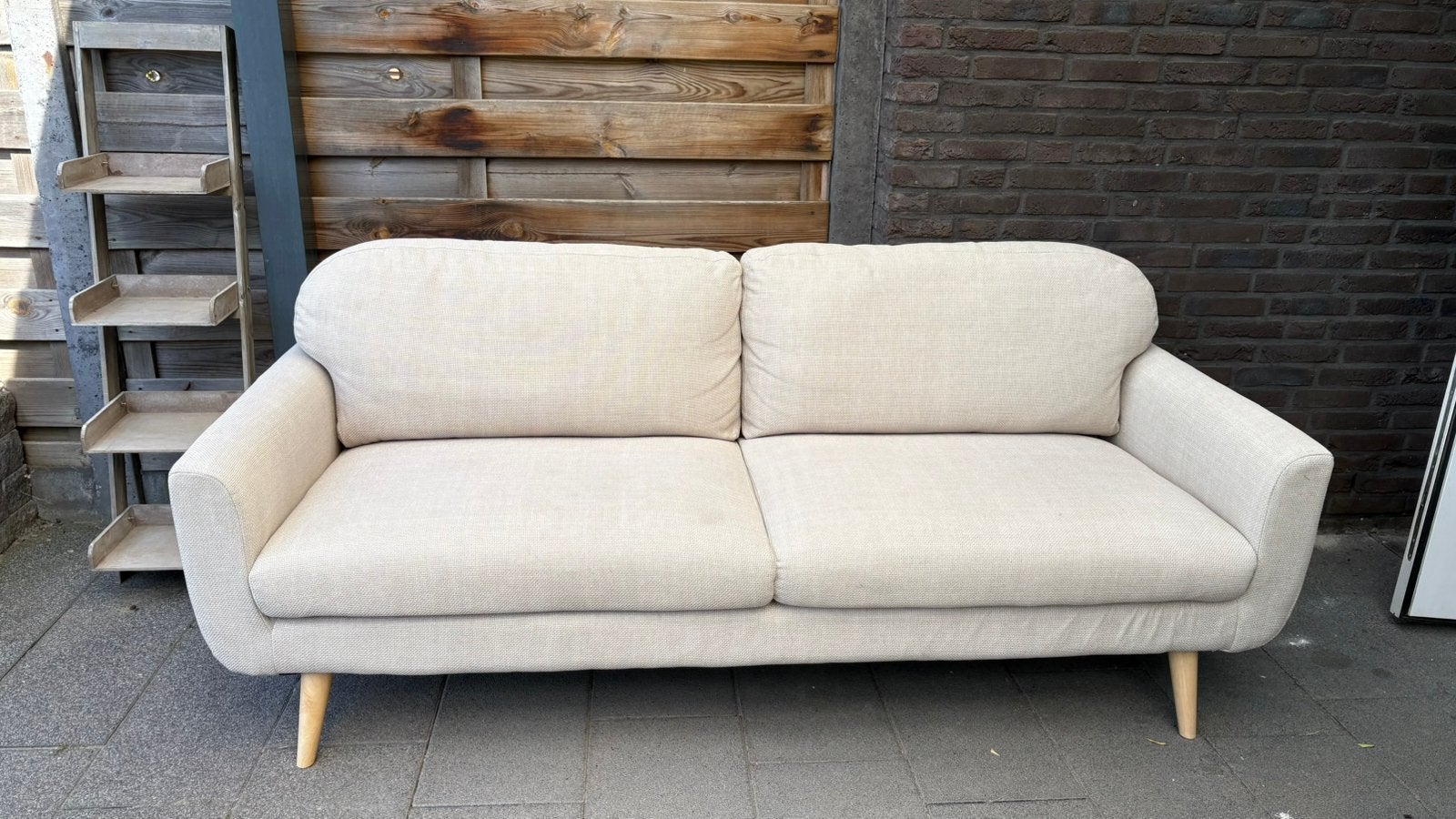 Nette beige 3 zits bank, Huis en Inrichting, Banken | Bankstellen, Ophalen, Driepersoons, 75 tot 100 cm, Zo goed als nieuw