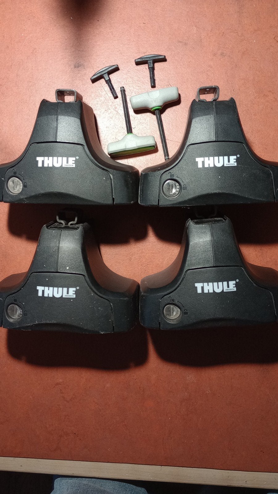 Thule Rapid 754 Voetenset voor dakdragers, Auto diversen, Dakdragers, Ophalen of Verzenden, Gebruikt