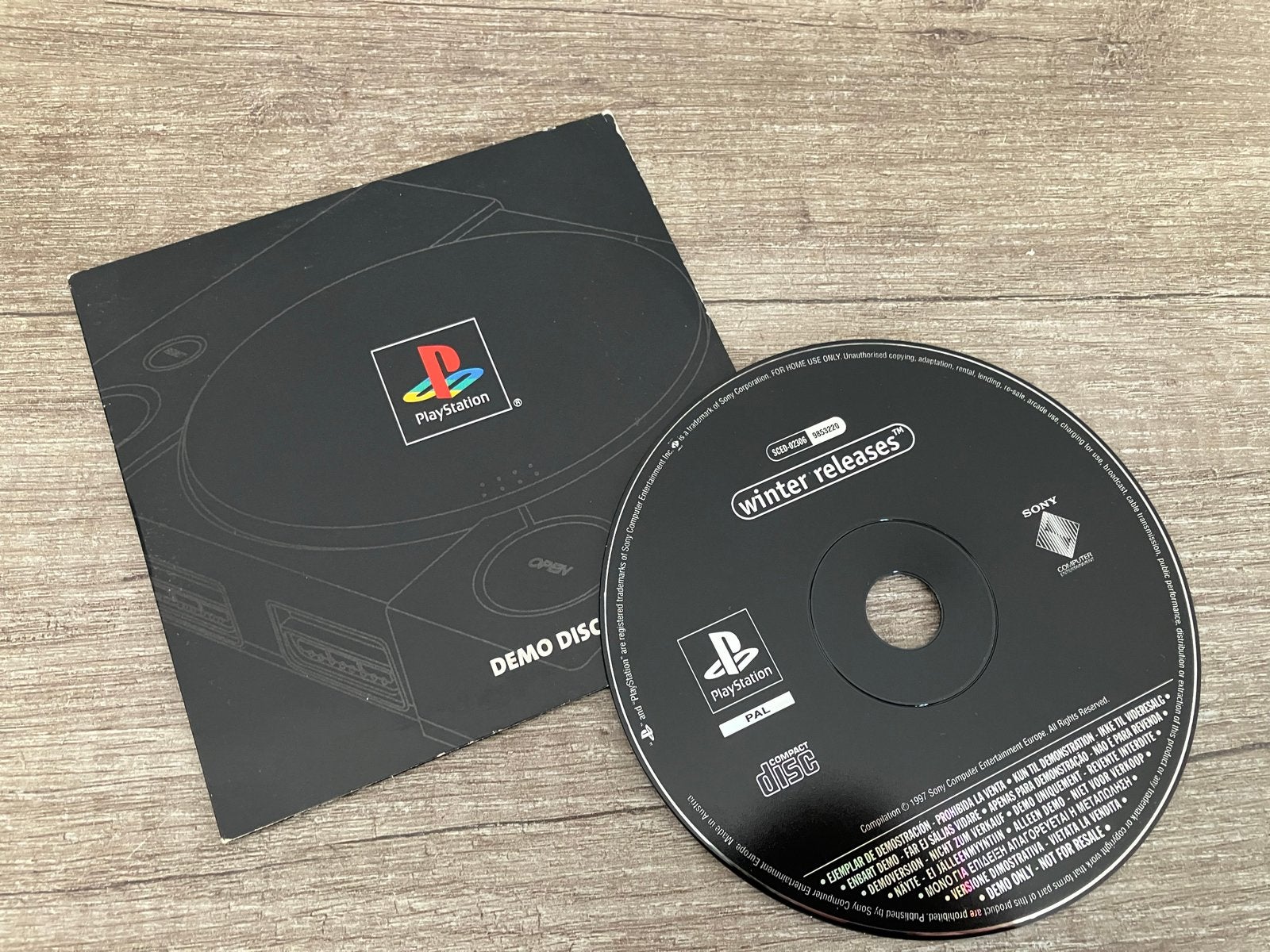 PlayStation Demo Disc - Winter Releases PAL), Spelcomputers en Games, Games | Sony PlayStation 1, Gebruikt, Overige genres, 1 speler