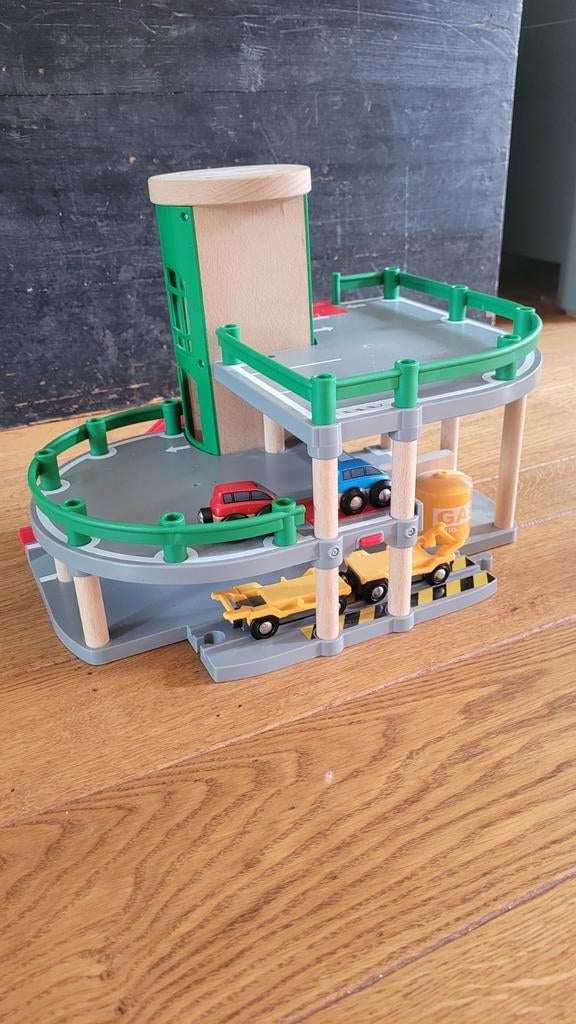 Brio Houten Parkeergarage met Auto's en Tankstation, Ophalen of Verzenden, Zo goed als nieuw, Overige typen