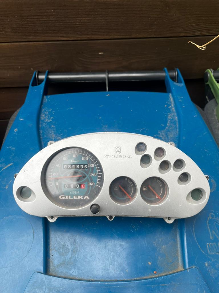 Gilera runner 160km teller, Ophalen of Verzenden, Zo goed als nieuw, Overige typen, Overige merken