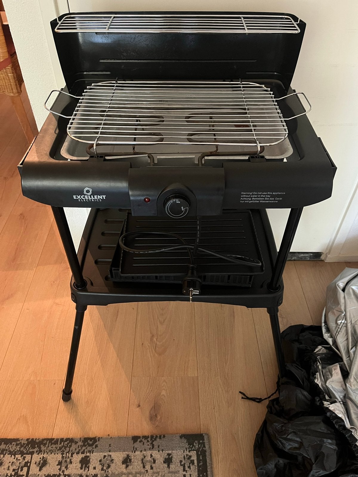 Excellent Electrics Elektrische BBQ met standaard, Ophalen, Gebruikt