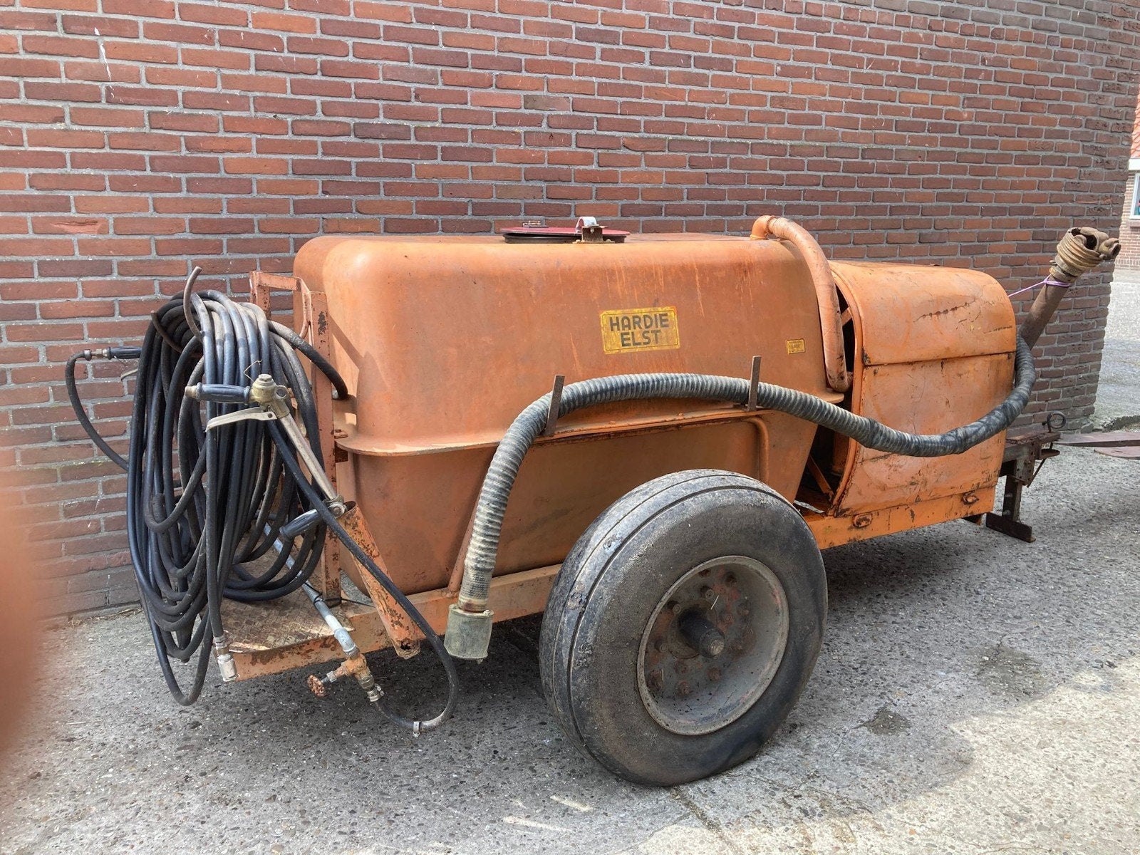 Boomgaardspuit Hardie Elst, jaren '60, 100 liter of meer, Ophalen, Transportkar