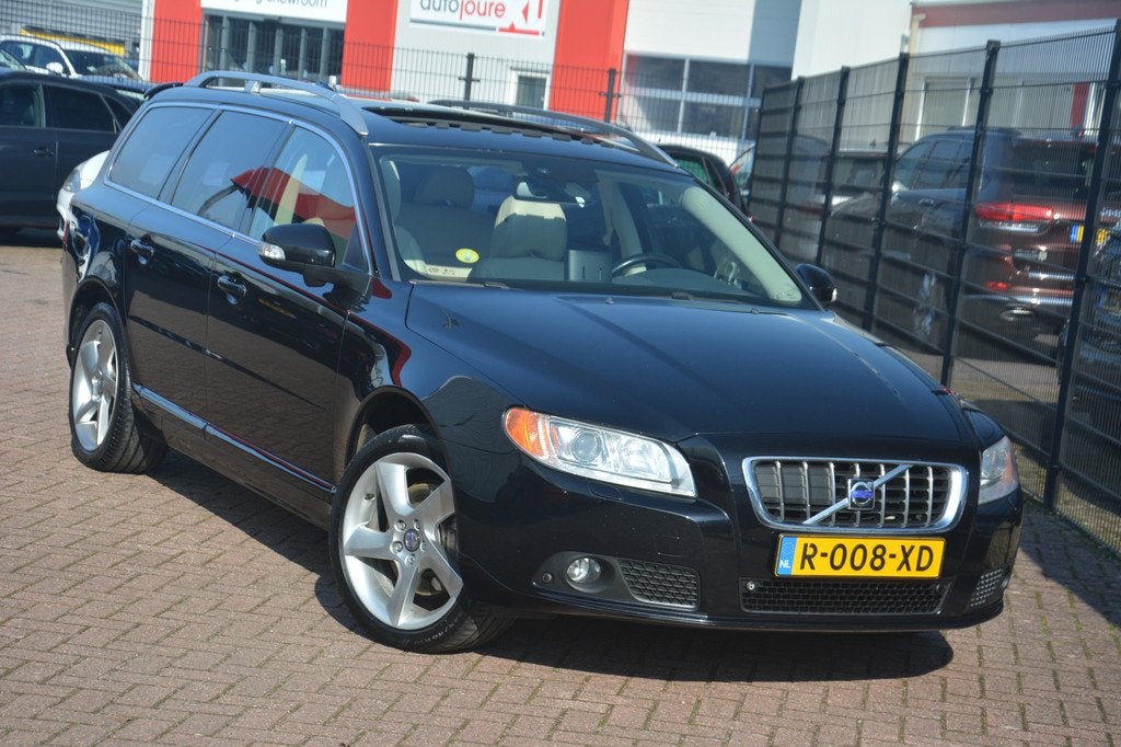 Volvo V70 3.0 T6 AWD Summum | ACC | stoelverwarming/verkoeli, Auto's, Volvo, Automaat, 2000 kg, 1714 kg, Zwart