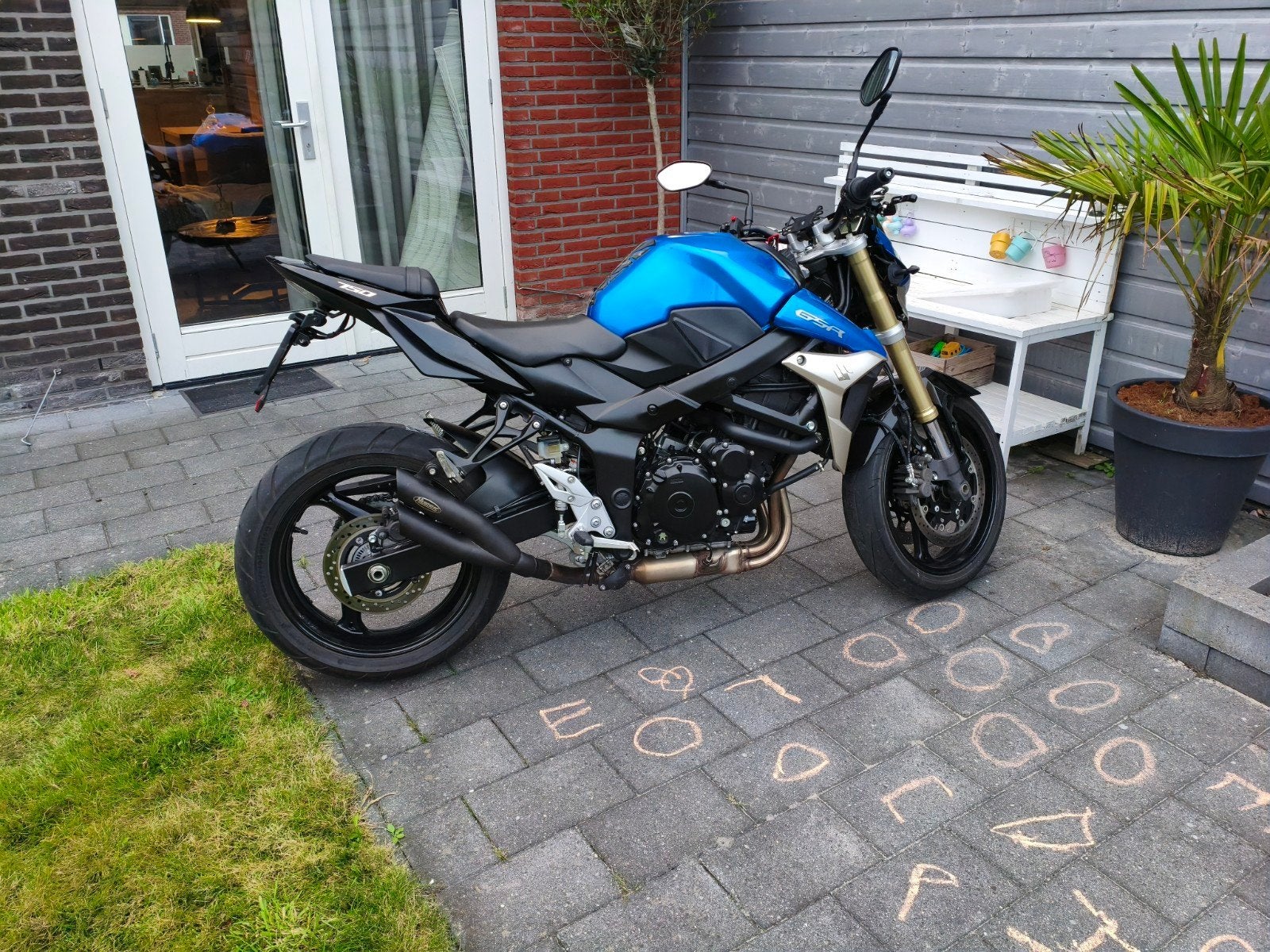 Hurric demper voor o.a. Suzuki GSR 750 (met E-keur), Ophalen of Verzenden, Gebruikt
