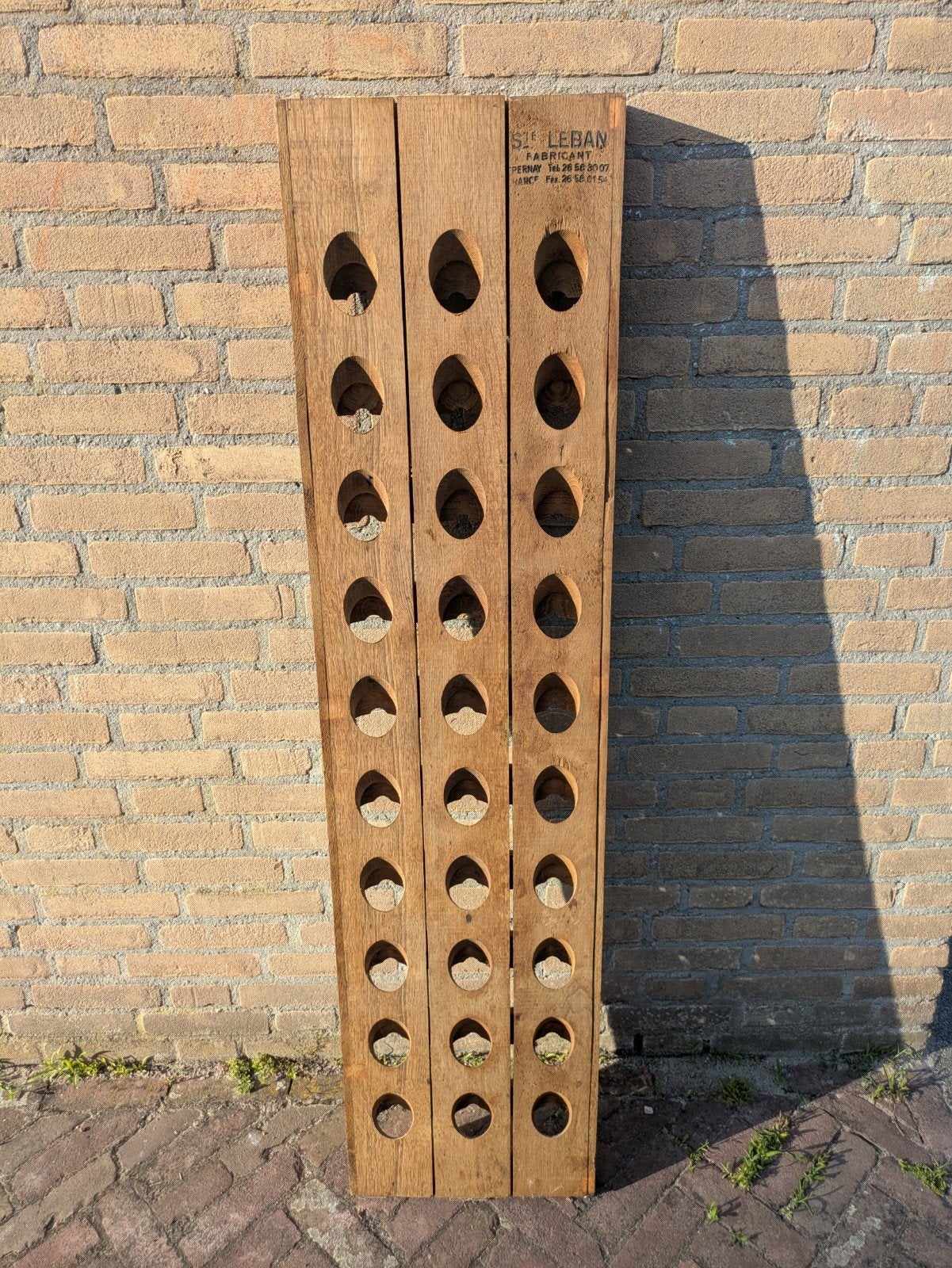 Vintage houten wijnrek - Champagne rek Chateau St. Leban, Huis en Inrichting, Ophalen, Gebruikt, Hout, 25 flessen of meer