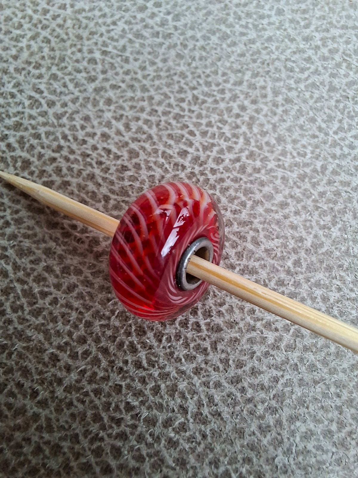 Trollbeads red feather, Glas of Kristal, Ophalen of Verzenden, Zo goed als nieuw, Trollbeads