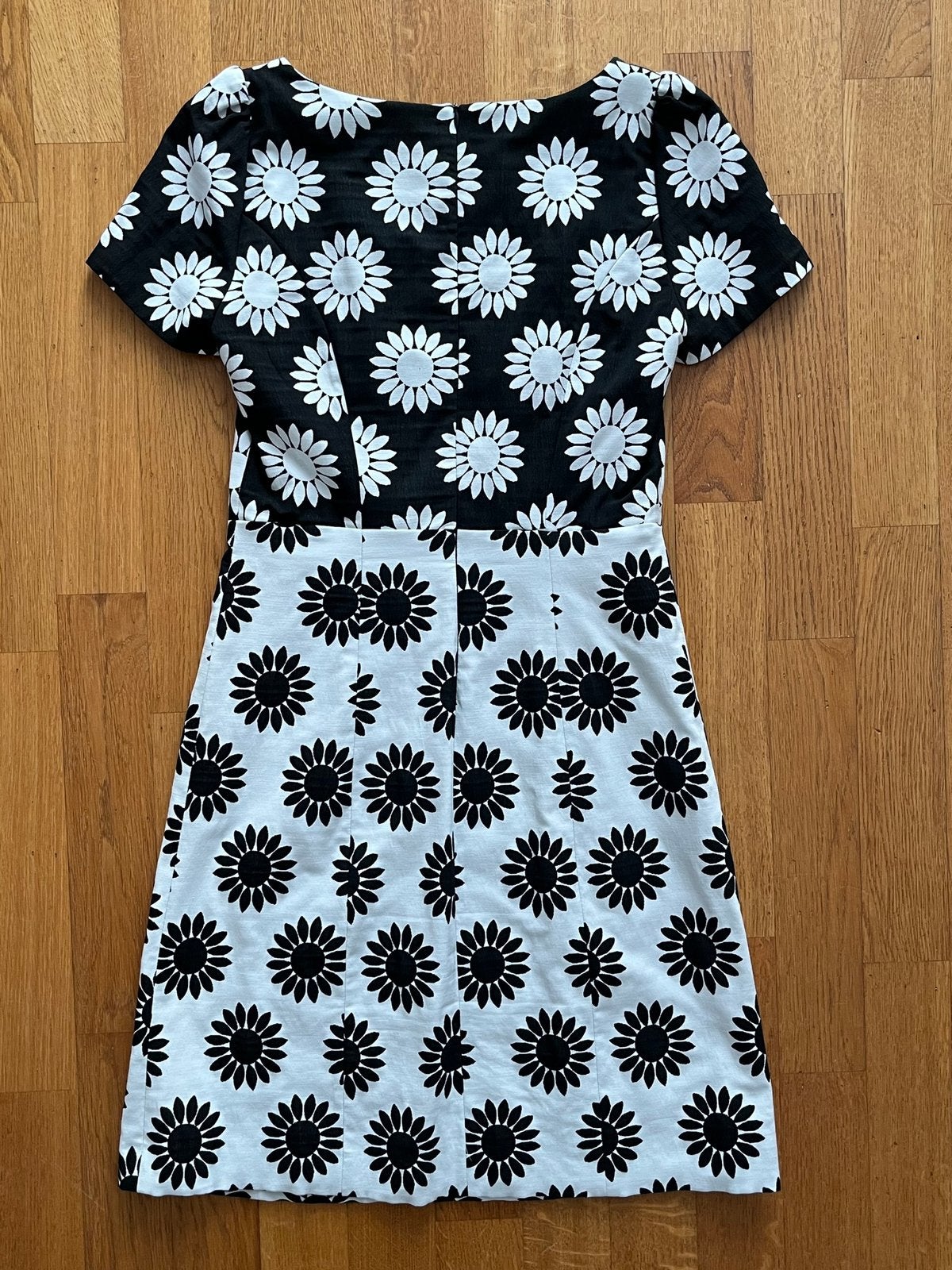 Steps jurk z.g.a.n. maat 36/S/XS, Kleding | Dames, Ophalen of Verzenden, Zo goed als nieuw, Maat 34 (XS) of kleiner, Grijs