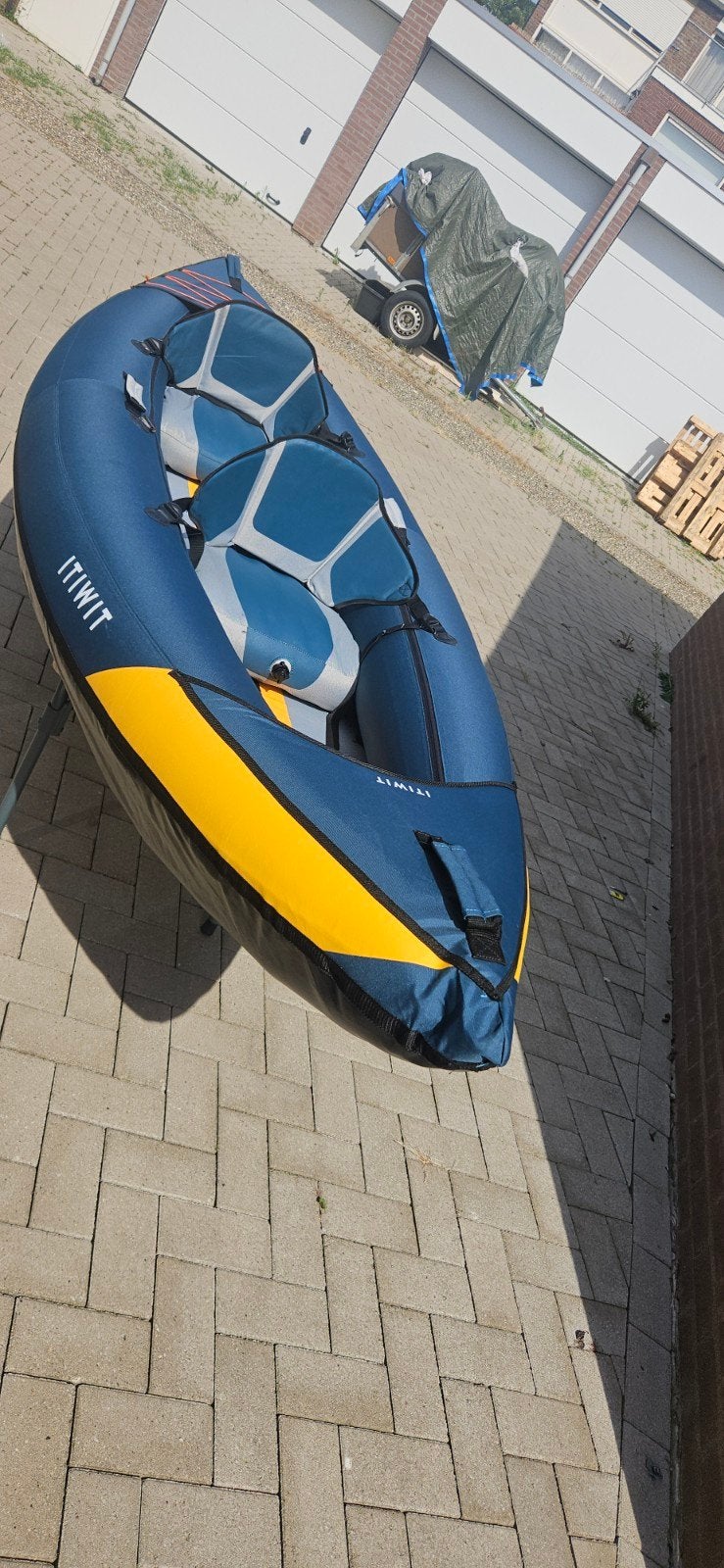 Gloednieuwe opblaasbare Itiwit 2-persoons Kayak incl. peddel, Watersport en Boten, Ophalen, Nieuw, 2-persoons