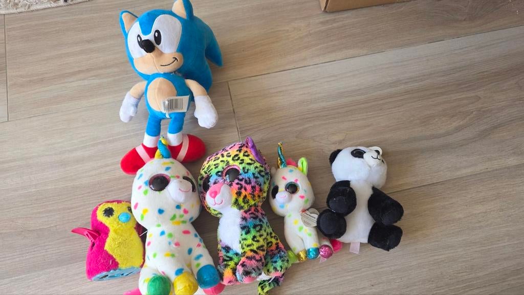 Diverse Knuffels: Sonic, Ty Beanie Boos & Panda, Gebruikt, Overige karakters, Blauw, Met label