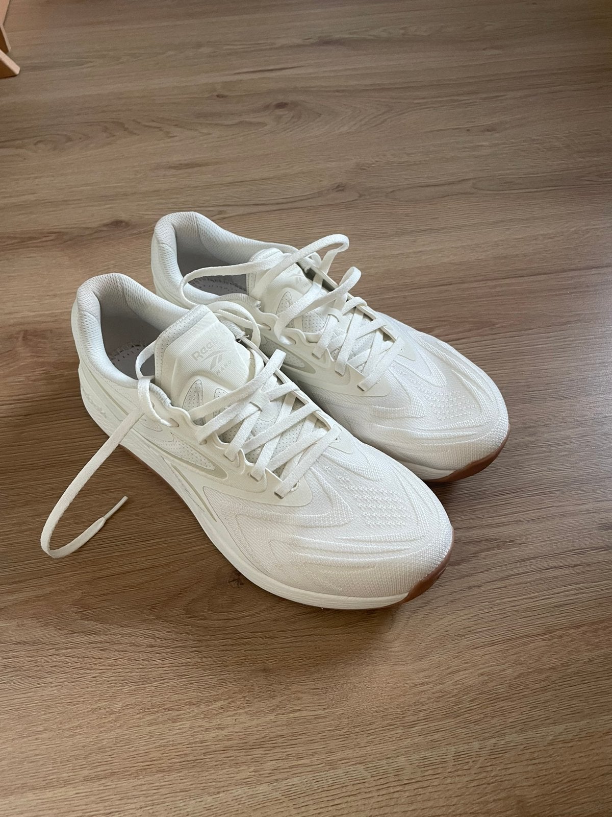 Reebok sneakers wit – maat 44 – nieuw/ongedragen, Ophalen of Verzenden, Nieuw