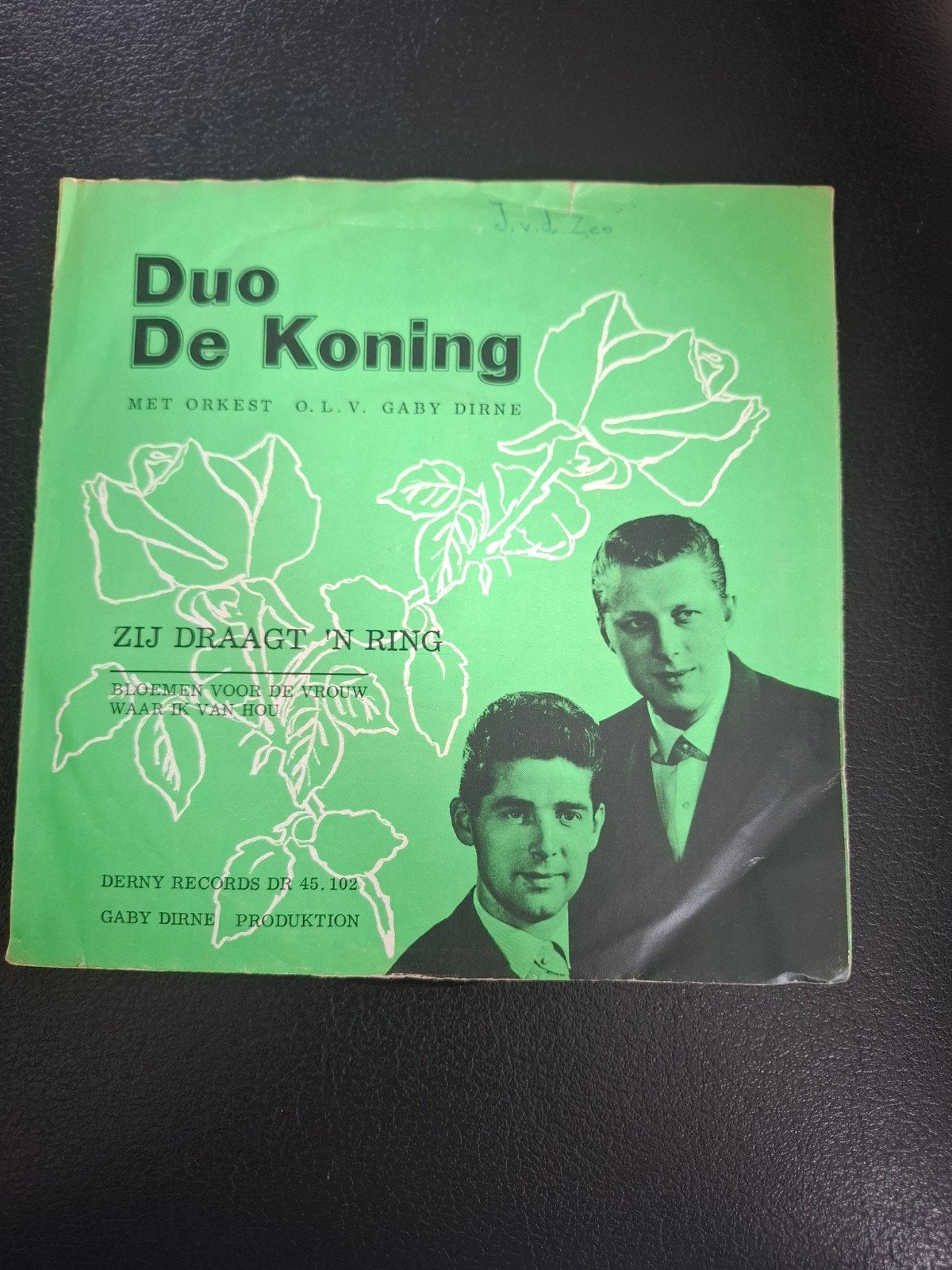 Duo De Koning - Bloemen Voor De Vrouw / Zij Draagt 'n Ring, Gebruikt, 7 inch, Ophalen of Verzenden, EP