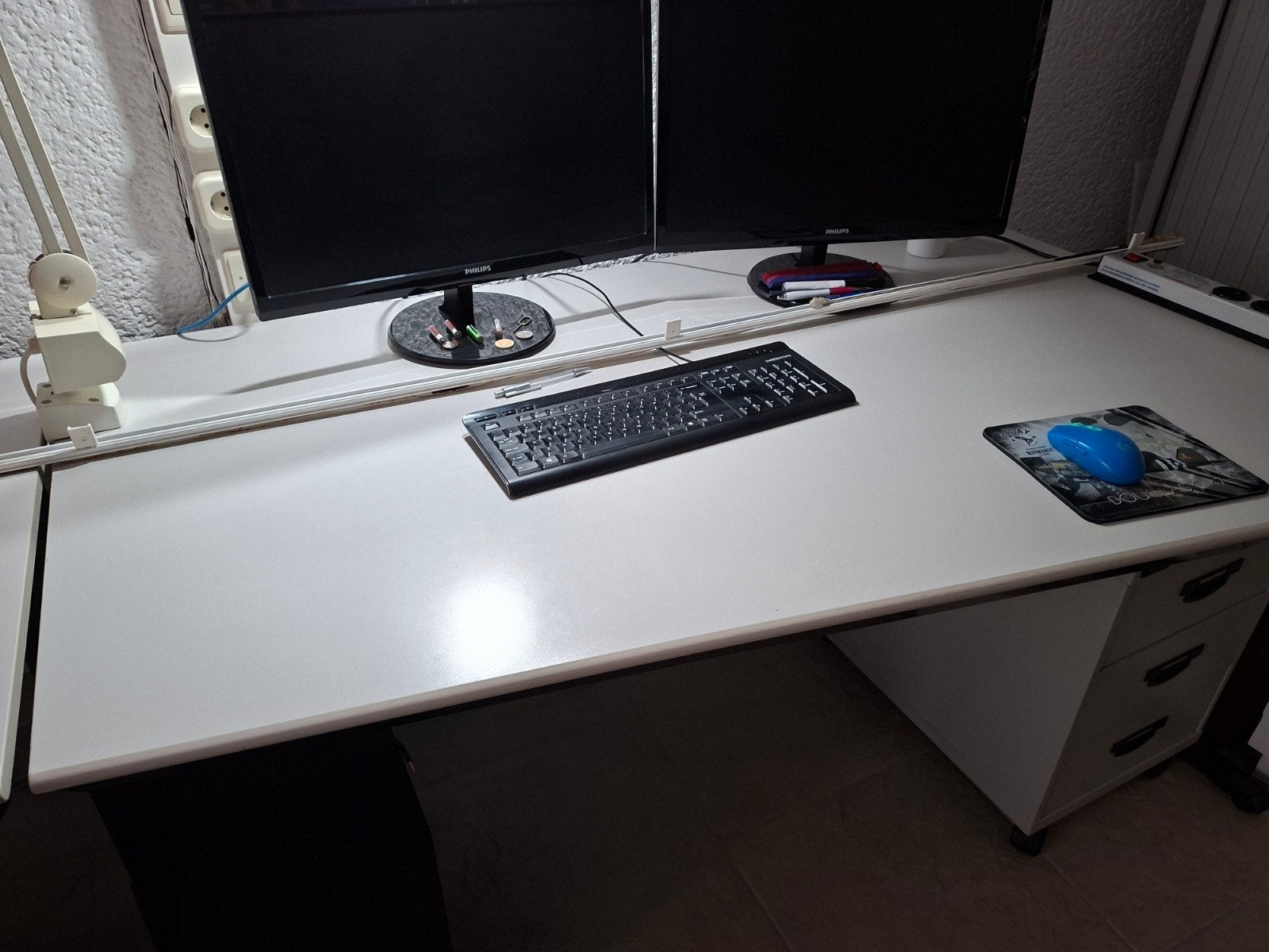 2 solide buro's samen voor € 100, Ophalen, Gebruikt