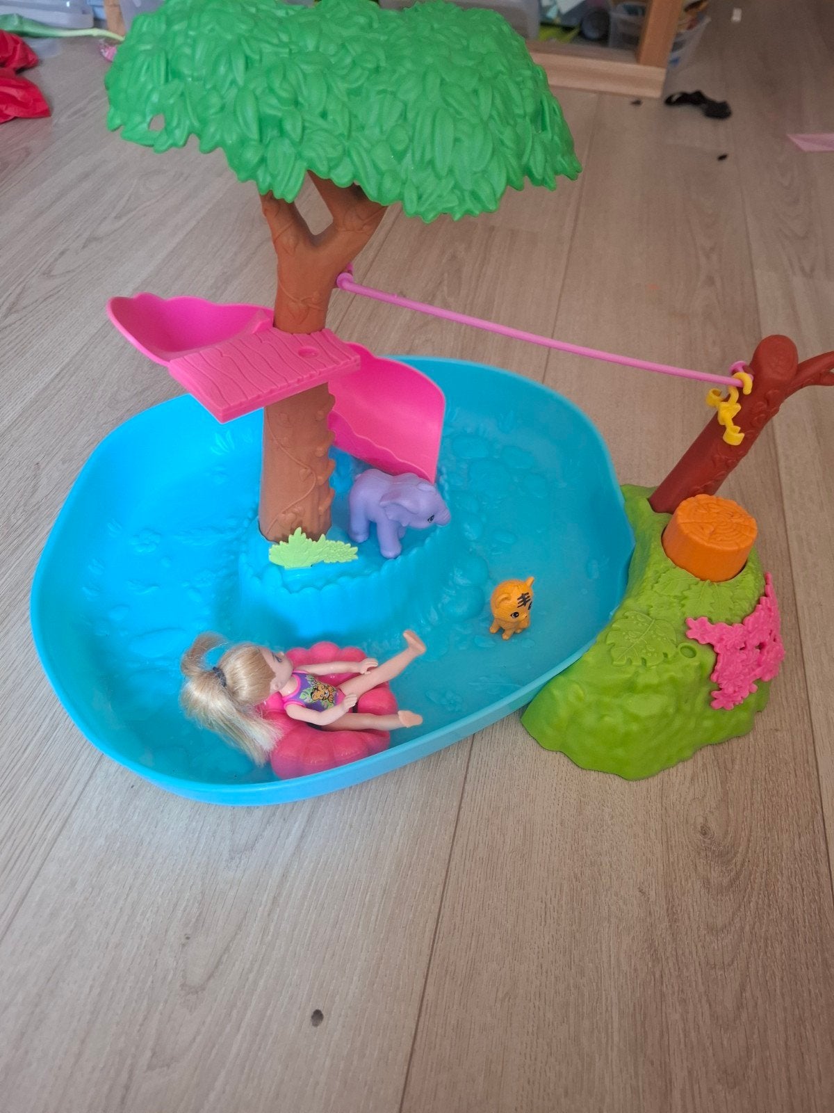 Barbie Chelsea Waterbaan, Kinderen en Baby's, Speelgoed | Poppen, Ophalen of Verzenden, Gebruikt, Barbie