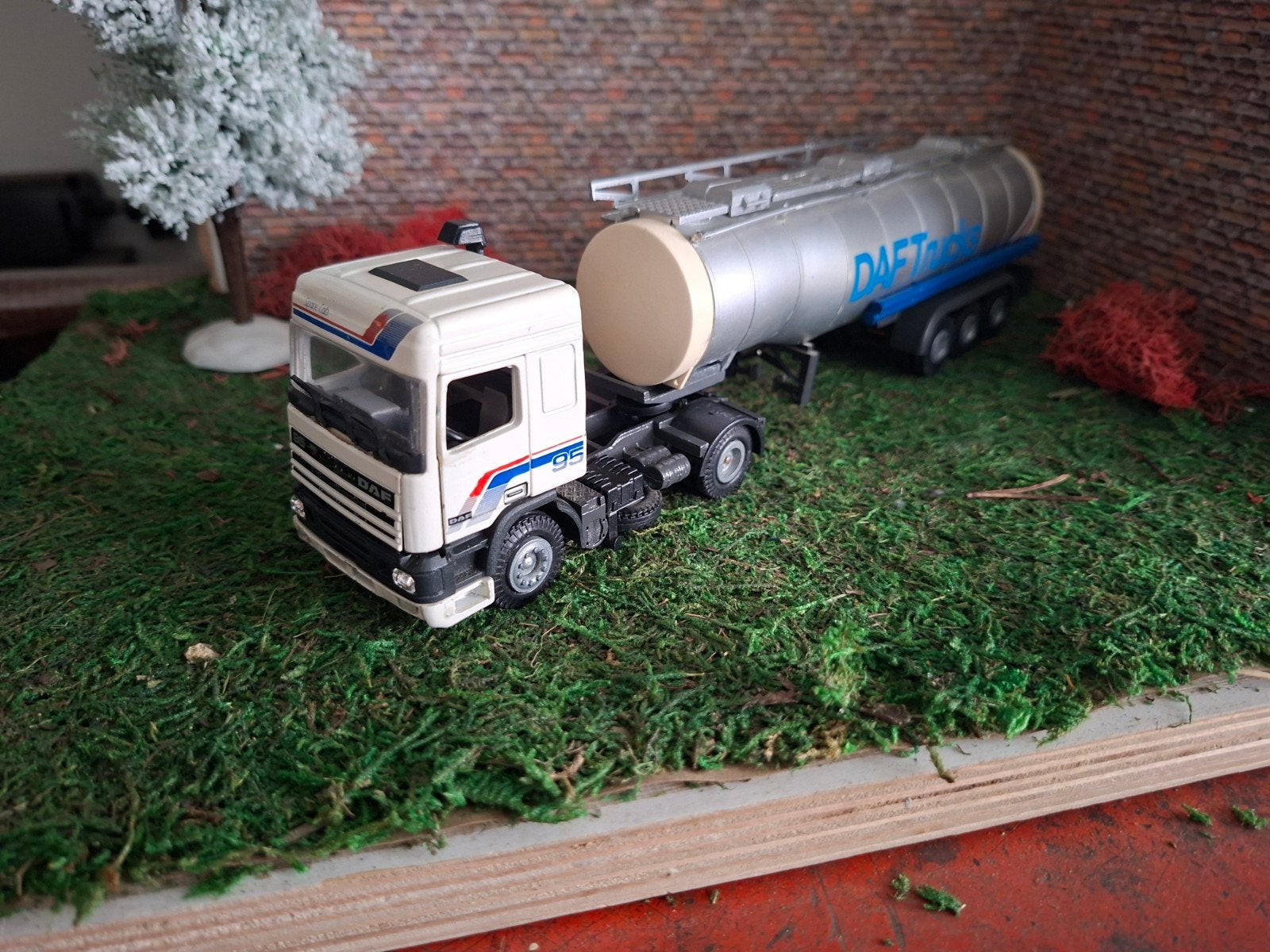tekno daf 95, Ophalen of Verzenden, Zo goed als nieuw, Bus of Vrachtwagen, Tekno