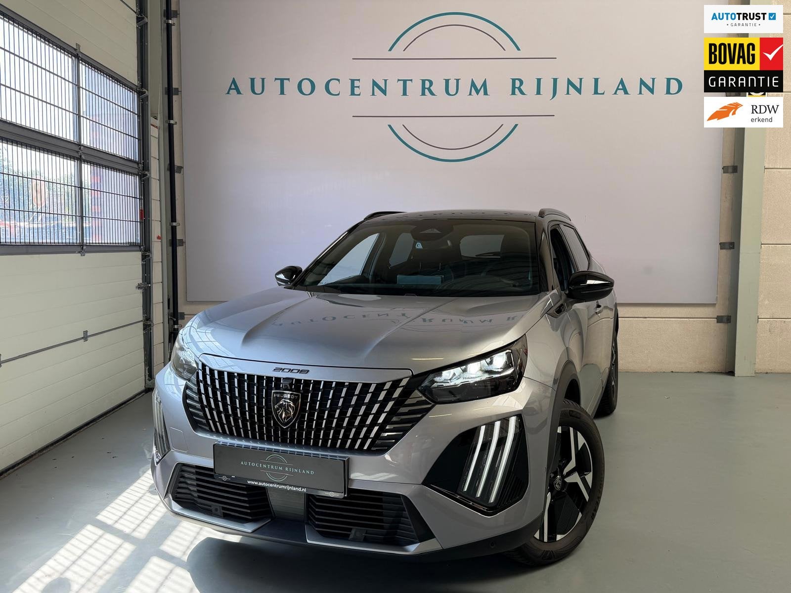 Peugeot 2008 1.2 Hybrid 145 GT Automaat, 1 Jaar Bovag Garant, 1199 cc, Bedrijf, Nieuw, Hybride Elektrisch/Benzine