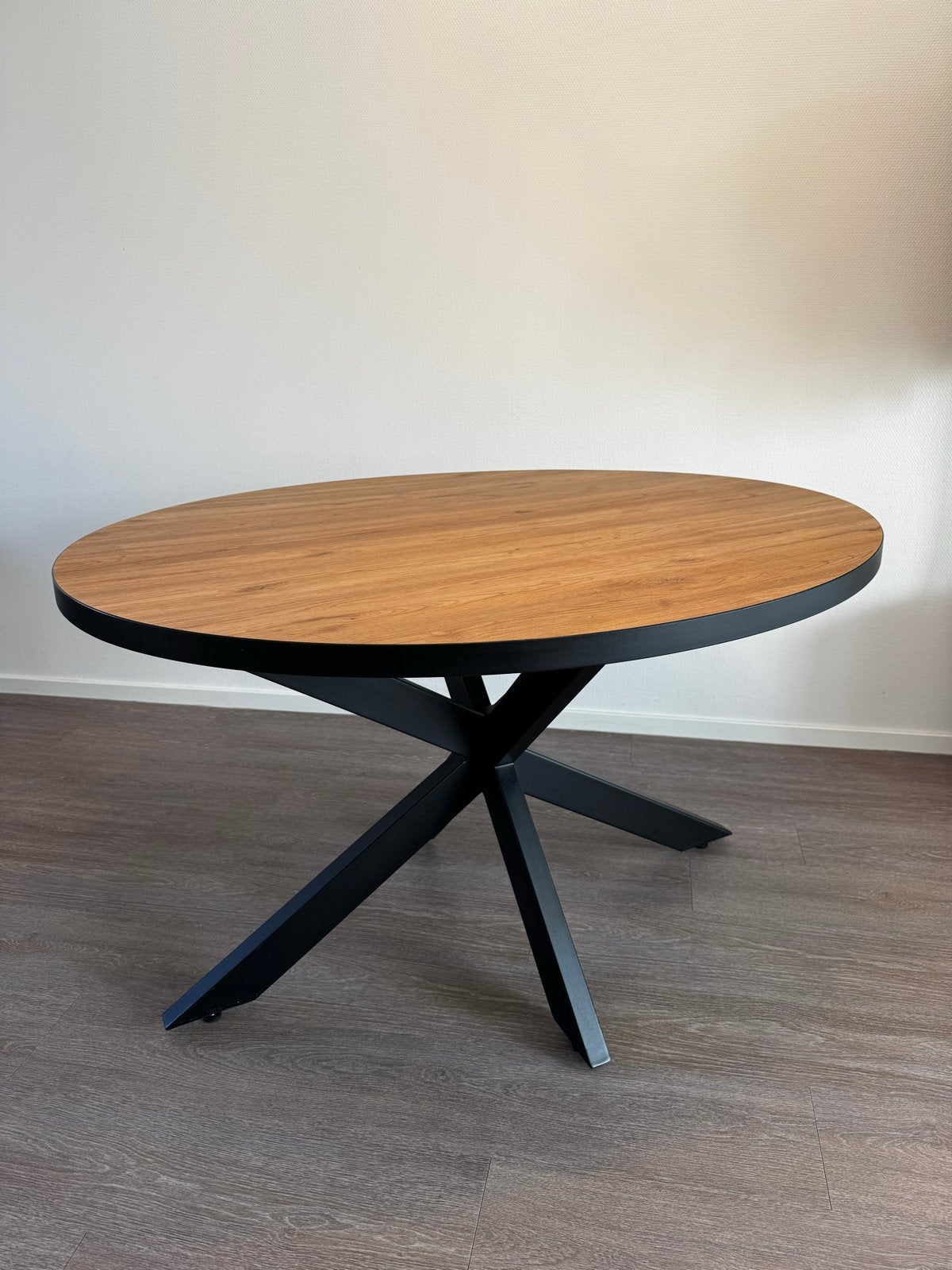 Henders & Hazel Avalox eetkamertafel 150x120cm, Ophalen, 100 tot 150 cm, Eikenhout, Zo goed als nieuw