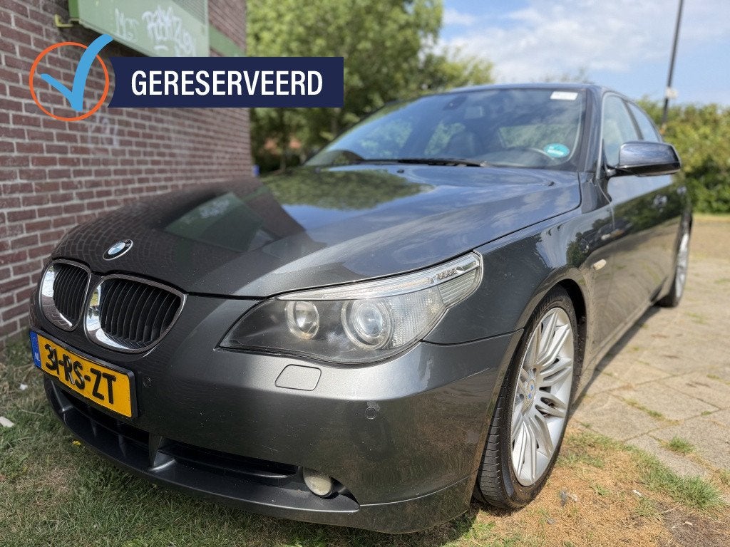 BMW 5 Serie 520i Exe*2004*Ecc|Cruise|O-dak|Xenon|Navi|T-haak, Gebruikt, Zwart, Bedrijf, 170 pk