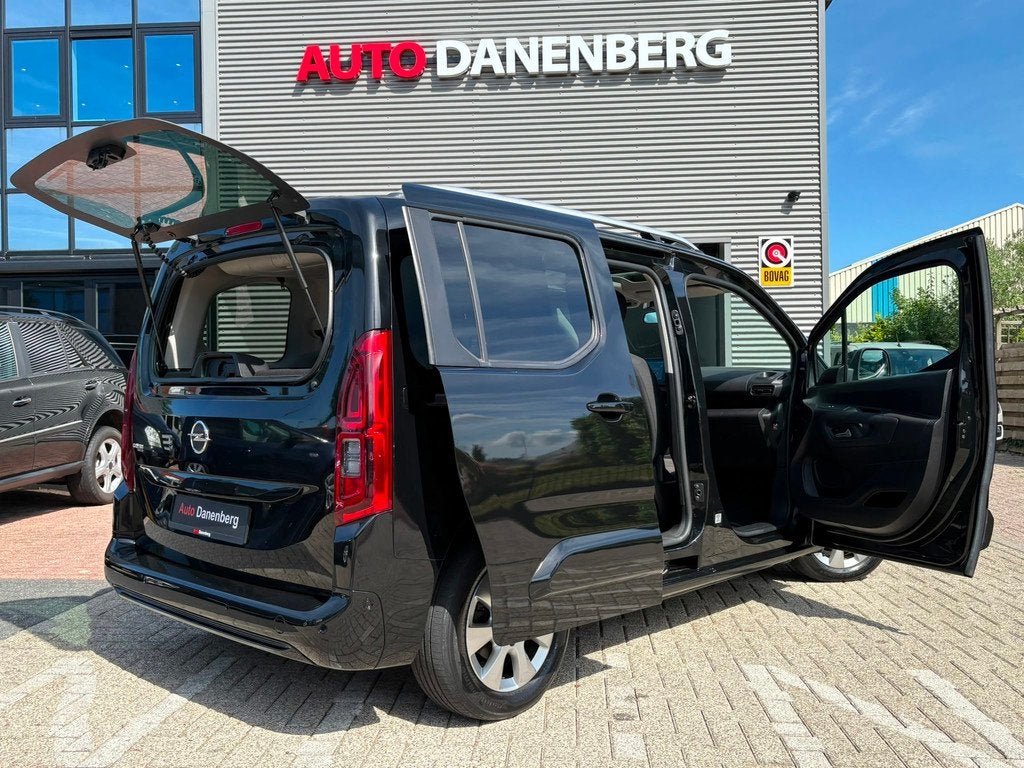 Opel Combo Life 1.2 turbo GARANTIE, Auto's, Opel, Voorwielaandrijving, Gebruikt, 1199 cc, Zwart