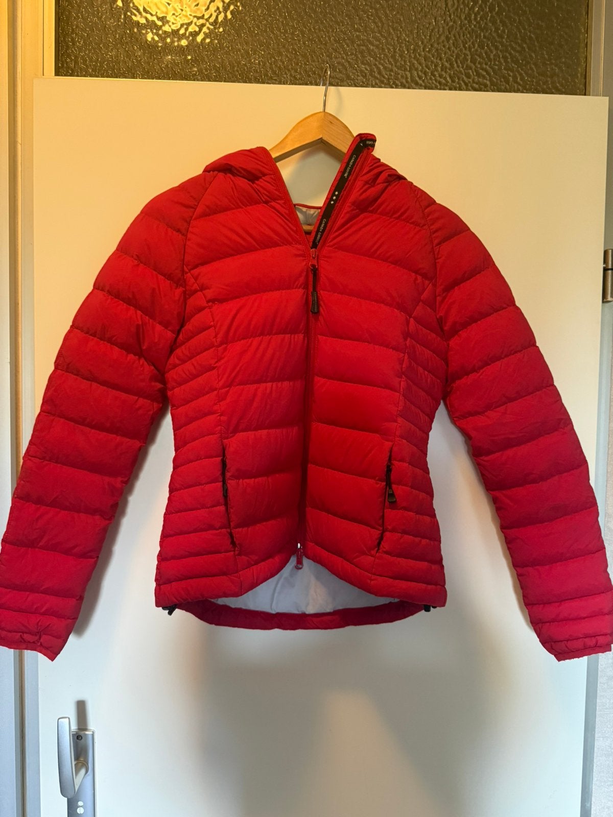 Canada Goose jas maat S - Zo goed als nieuw, Ophalen of Verzenden, Zo goed als nieuw, Maat 36 (S), Rood