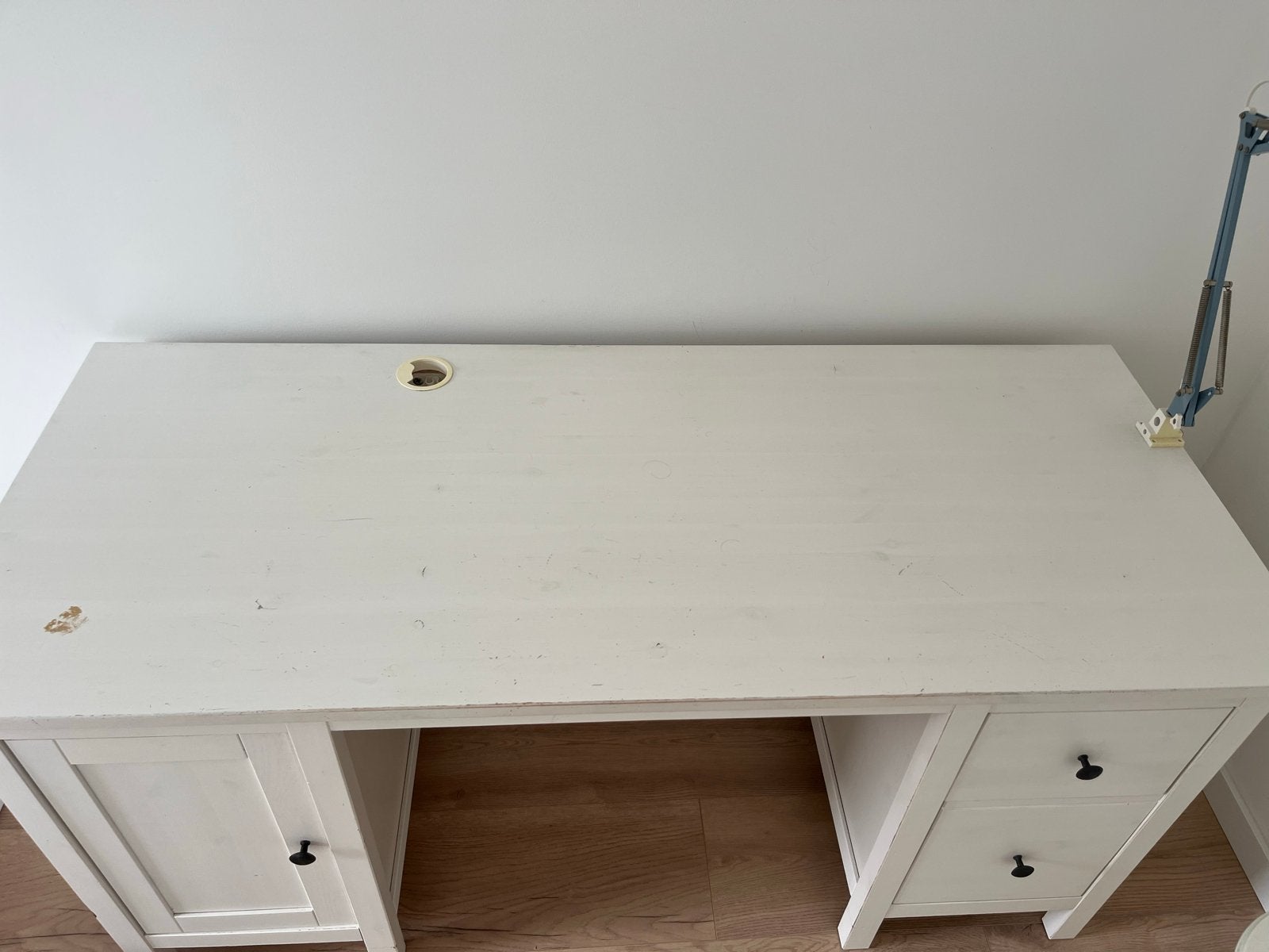 IKEA Wit bureau met lades en kastje, Huis en Inrichting, Bureaus, Ophalen, Gebruikt, Overige merken, Computerbureau