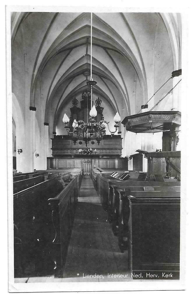 AK Lienden - Interieur Ned. Herv. Kerk, Ophalen of Verzenden, 1960 tot 1980, Noord-Brabant